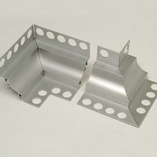 GLM-UO1LCVC - Universal Outside Cove Corner - 1 Leg - Clear Satin Silver Finish
